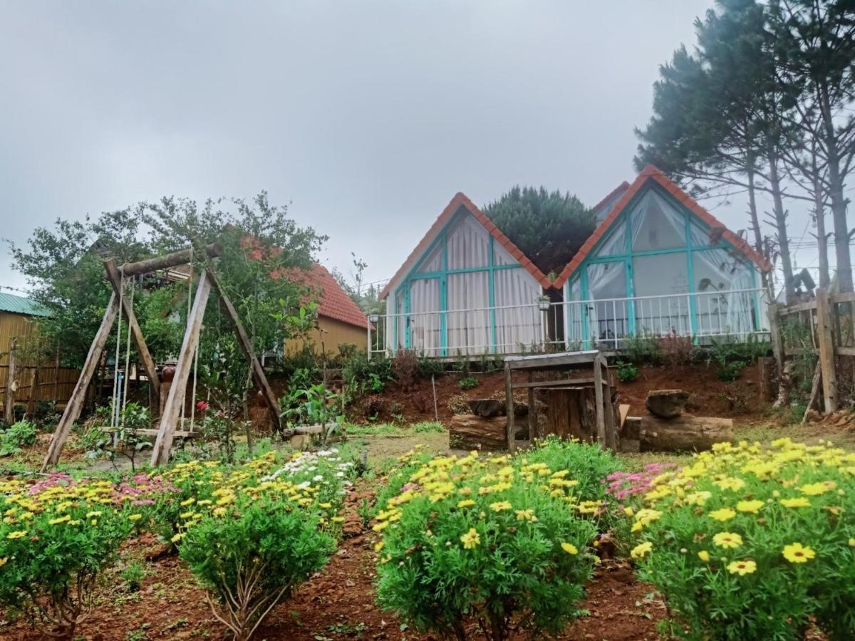 Homestay Paradiso Mangden
